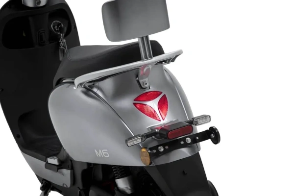 Электроскутер Мотомир YADEA M6 серый металлик | Мототека Электроскутер Мотомир YADEA M6 серый металлик | Мототека